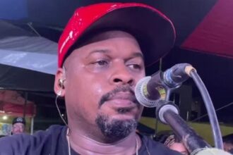 Flavio Batucada participa do evento Samba do Fabinho
