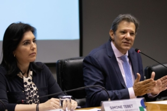 Simone Tebet e Fernando Haddad são esperados para a plenária.